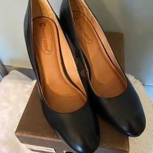 Cosmo Como/Black Leather-Size 9M